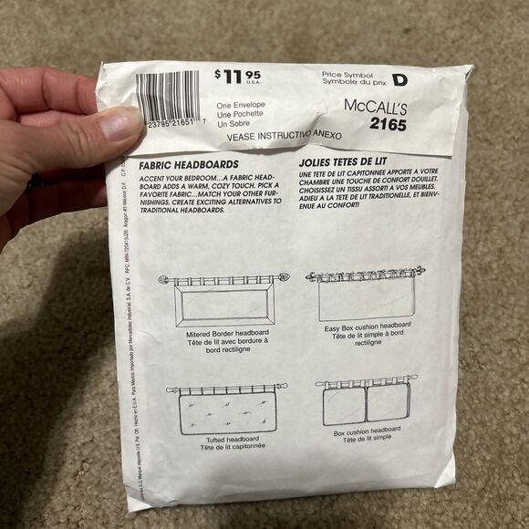 VINTAGE MCCALLS PATTERN 2165 FABRIC HEADBOARDS DECORATING DONNA BABYLON UNCUT - Picture 2 of 3